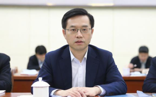 研究生阶段，担任班干部有哪些挑战与机遇？