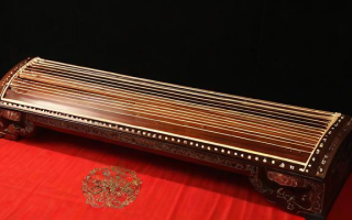 如何学习古筝？掌握这门传统乐器的技巧与方法