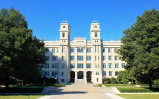 南开大学研究生学费是多少？