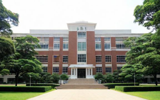 台湾大学研究生几年
