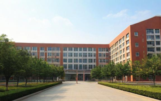 重庆小龙坎中学怎么样（重庆小龙坎中学怎么样啊）