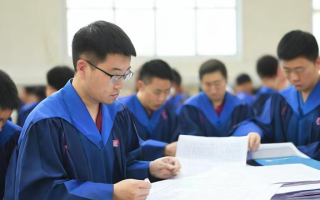 研究生选择考劳务派遣，是就业形势所迫还是另有考量？