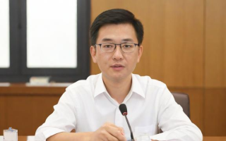 如何掌握六级作文写作技巧并运用高分策略？