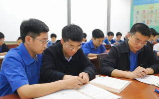 临城中考的难度和表现如何？