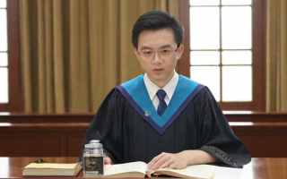 法学研究生一般要读几年？