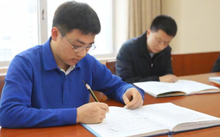 如何报名参加国家公务员考试？