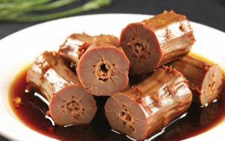 绝味鸭脖是如何制作的？
