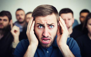 如何克服人多时的紧张情绪？实用技巧分享