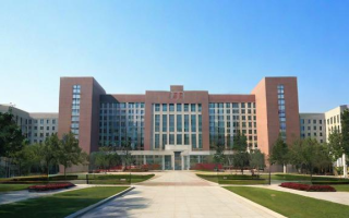 东北大学研究生学院有哪些独特的教育资源和优势？