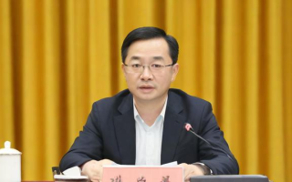 研究生黄渊，探索未知，勇攀学术高峰的旅程