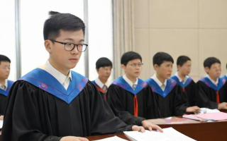 如何成为在职研究生，详细步骤与条件解析？