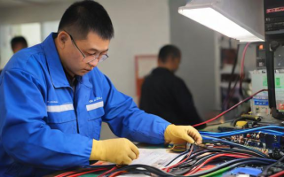 如何考取电工操作证？