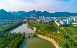 确山县二高怎么样
