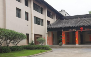 贵州大学美术系教学质量与就业前景如何？