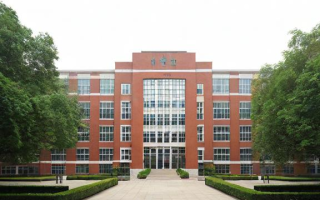 南京雨花高中的教学质量和校园环境如何？