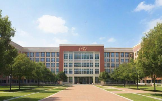 上海浦外高中，外语特色与文理均衡如何成就优质教育？