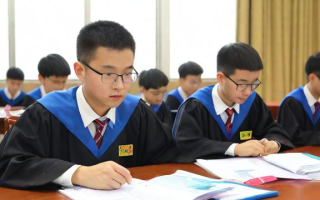 研究生教务工资