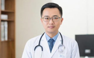 医学研究生应聘简历，哪些关键要素能助其脱颖而出？