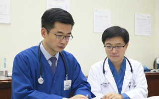 学医研究生通常需要读几年才能完成学业？