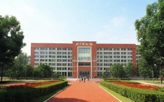 花溪溪南中学怎么样（花溪溪南中学在哪里）