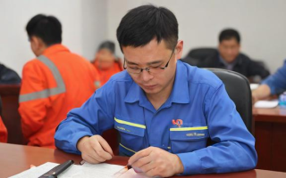 低压电工证如何进行复审？