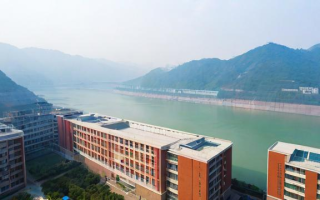 宜昌葛洲坝高中，卓越教育的摇篮还是普通学府？