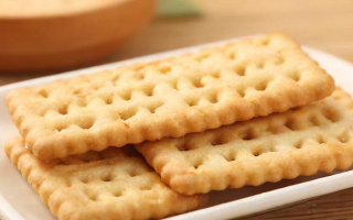 你知道零食在英语中该如何表达吗？