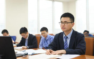 大专毕业生如何申请香港研究生课程？