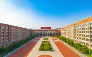 江苏瓜州学校教学质量如何，环境设施怎样？