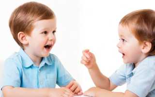 如何有效地与幼儿进行沟通交流？