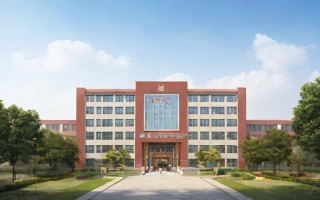 贵阳第五中学在云岩区的教学环境和交通便利性如何？