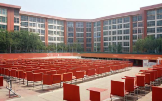 良乡附中初中的教育质量如何？