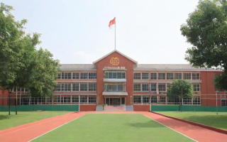 上中国际小学怎么样（上中国际小学招生简章）