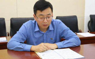 直白型，- AP报名流程究竟是怎样的呢？，- 想报AP，具体该怎么操作呀？，引导思考型，- AP报名有哪些关键步骤需注意？，- 如何顺利完成AP的报名工作呢？