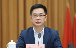 邓思远是如何成为研究生的？
