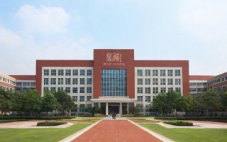 成都十七中高中部怎么样？揭秘老牌名校的底蕴与活力