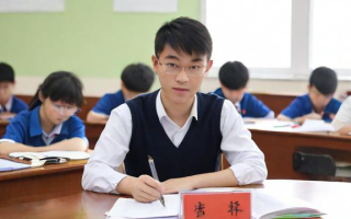 中学教师工作现状如何？职业发展有哪些路径？