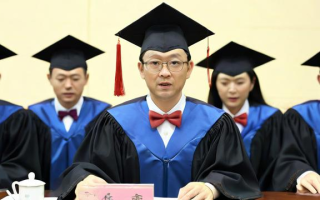 研究生毕业挣多少