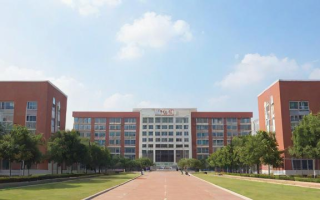 椒江洪家中学教学质量如何？师资力量强吗？