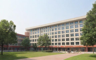 科利华中学办学质量如何？