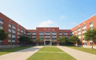 汕头联侨中学适合孩子就读吗？从办学理念到学生发展全面解析
