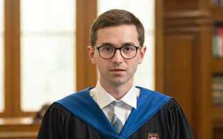 英国法学研究生学制多久？课程设置与时间规划详解