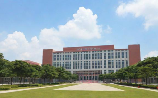 深圳光明高中适合孩子吗？从办学特色与教学质量分析