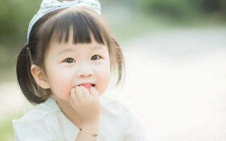 你好这两个字应该怎么写？