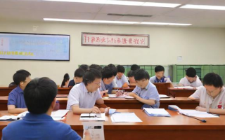 百贝培训学校靠谱吗？真实评价与课程解析