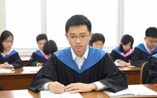 文艺风，- 2021研究生报名人背后，藏着怎样的梦想与期待？，直白风，- 2021年研究生报名人情况究竟如何呢？，悬念风，- 2021研究生报名人数据，会有哪些意外？