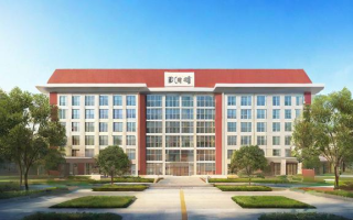 越崎中学的校园环境、师资力量、教学设施和教育理念如何？