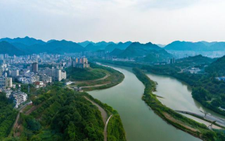 六枝七中怎么样