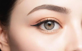 大小眼怎么化妆？5个实用技巧轻松矫正不对称眼型