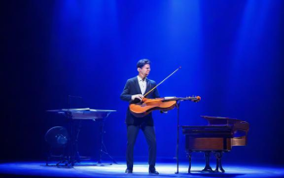 作曲研究生音乐会如何体现艺术与学术的完美交融？